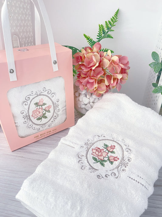 Hand Towels Embroidery 30 uni - Wedding Favours ( Only By Order)