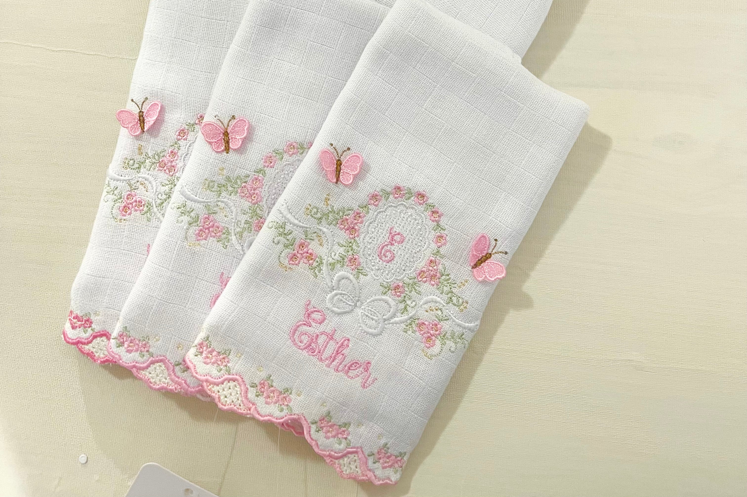 Fraldinha de Boca Com Barrinha Bordada 30cmx40/ Small Burp Cloth