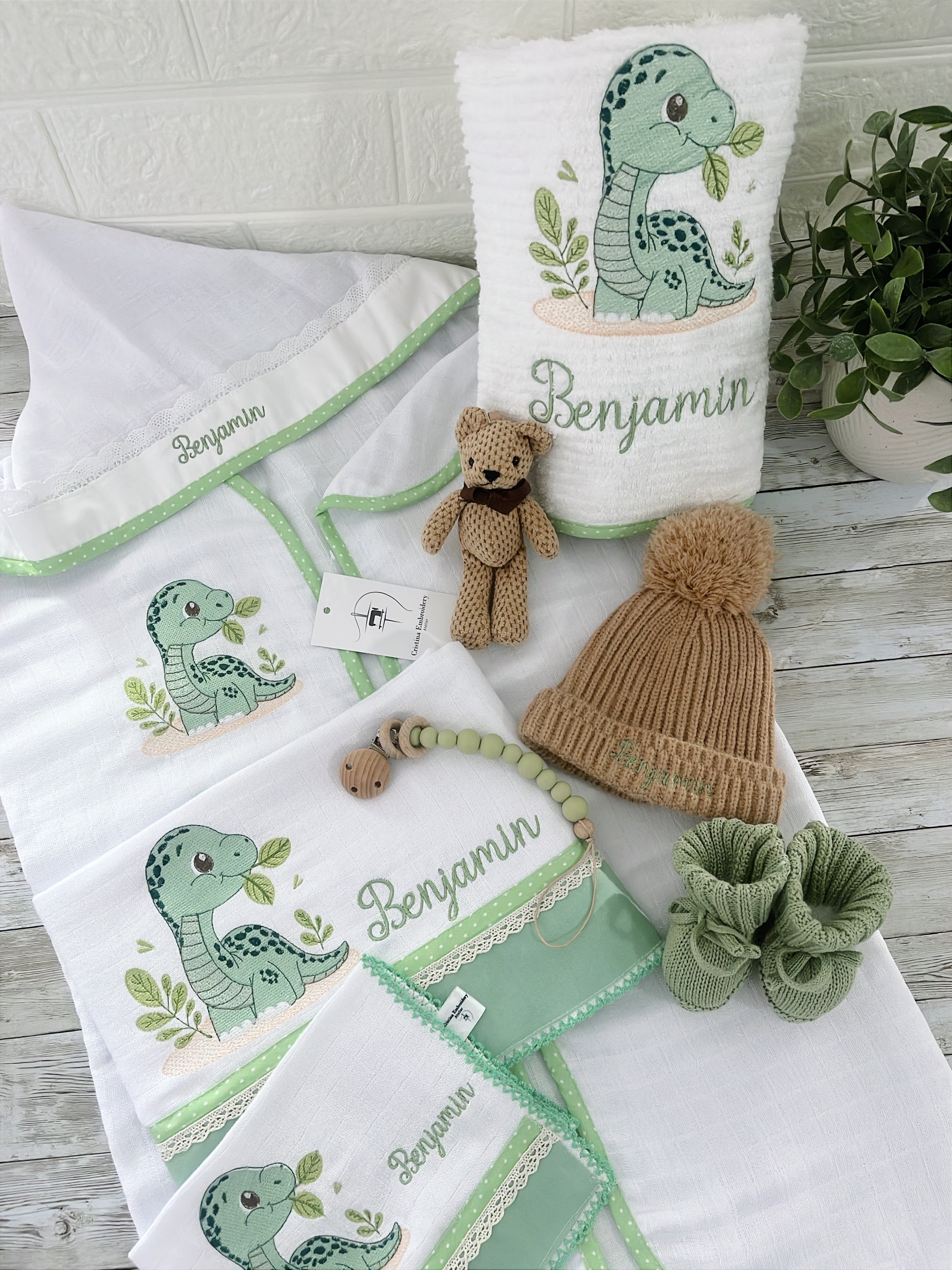 Personalised Gift Box Baby Boy Embroidery