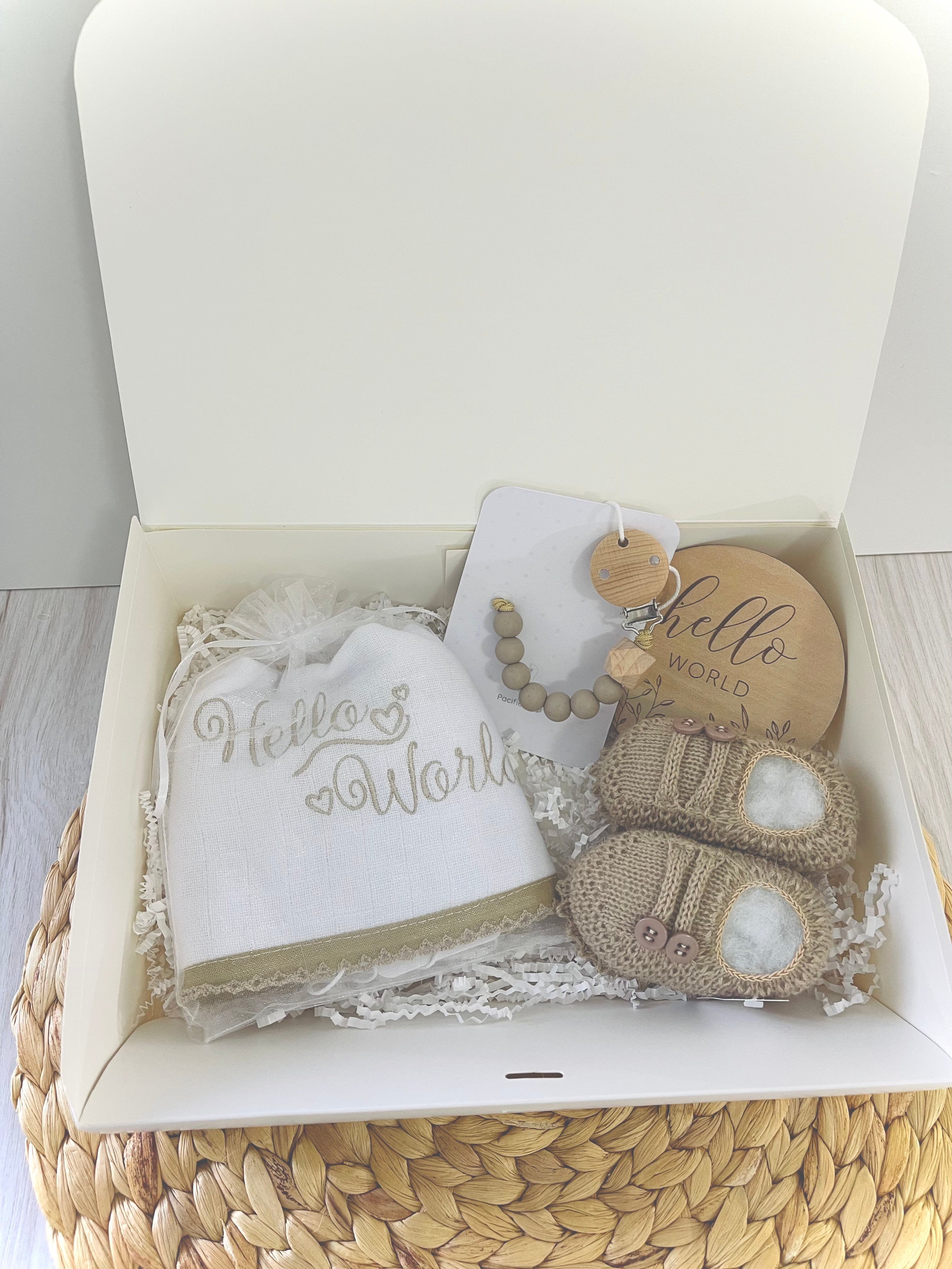 "Hello World" - Essential Gift Box – khaki