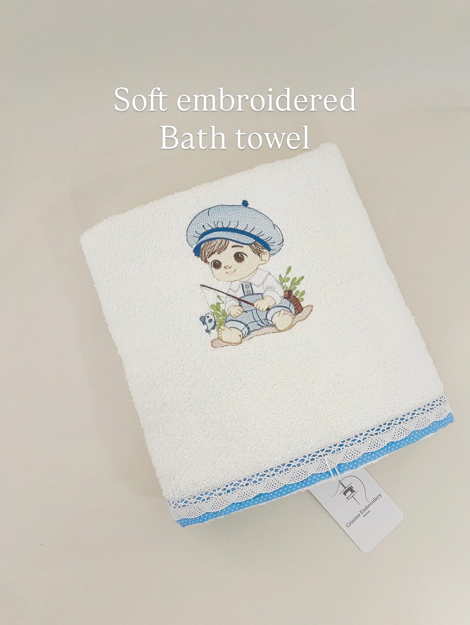 Toalha de Banho Bordada Personalizada  para Bebê - Retangular