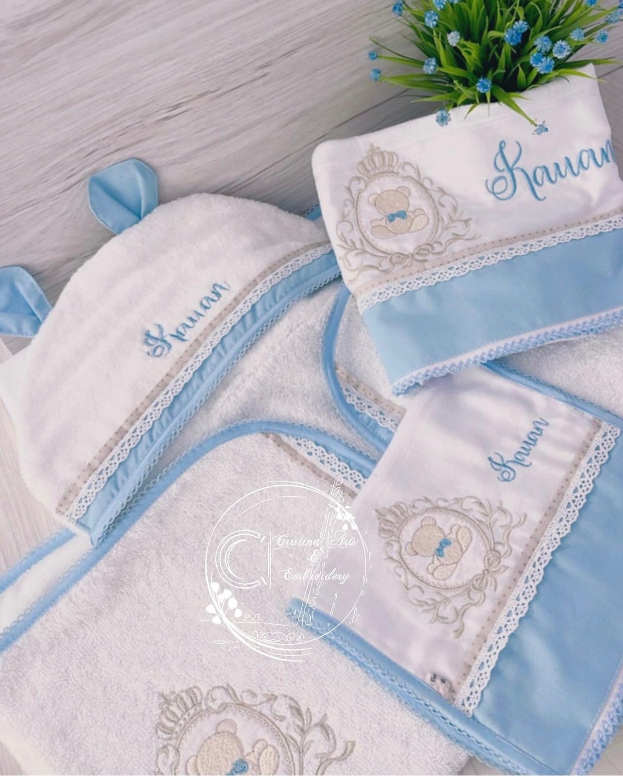 Baby Girl - Gift Box Embroidery Desing - Order Now ( Contact Us)