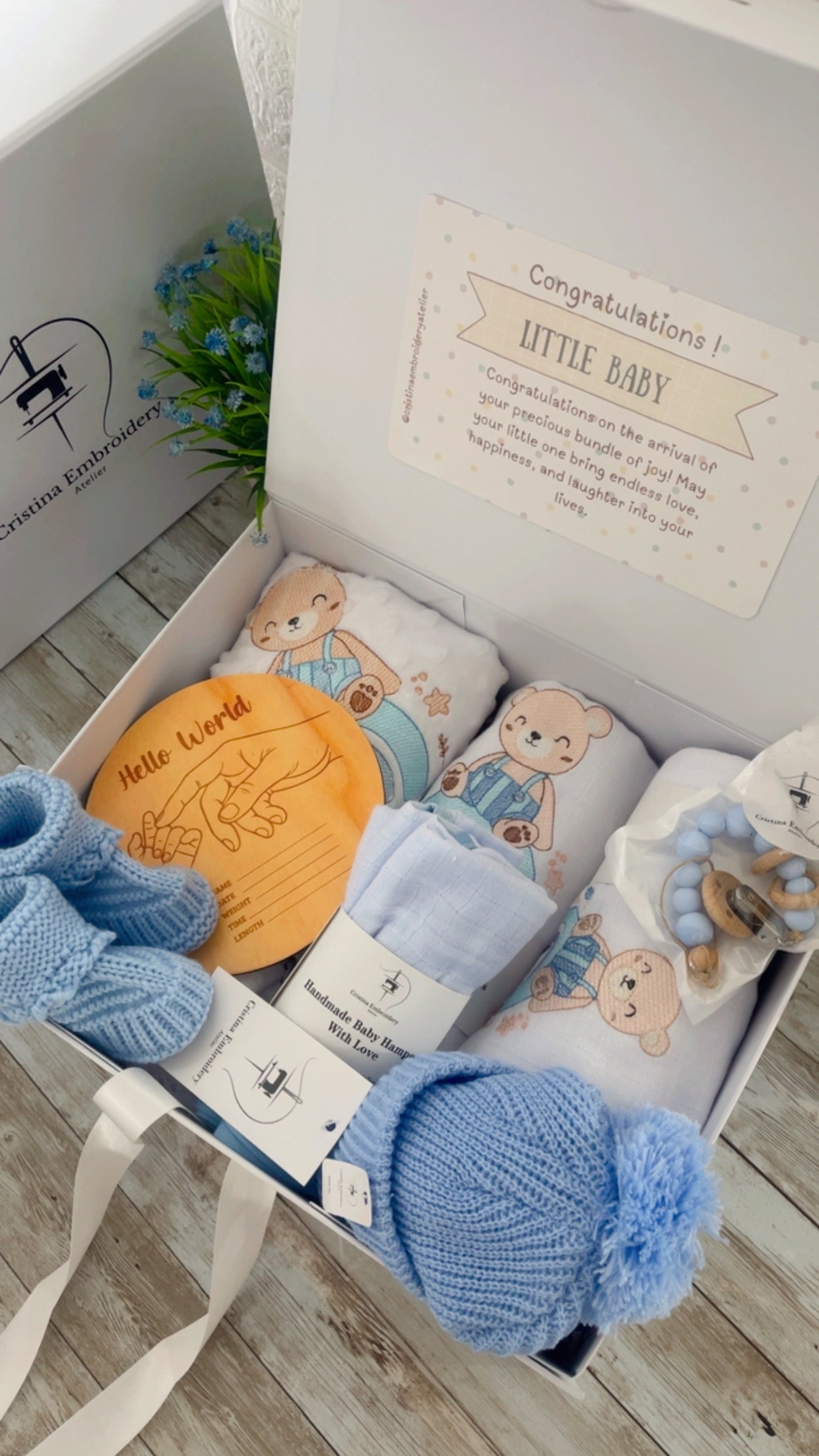 Gift Box Embroidery Classic - Rainbow Teddy Bear