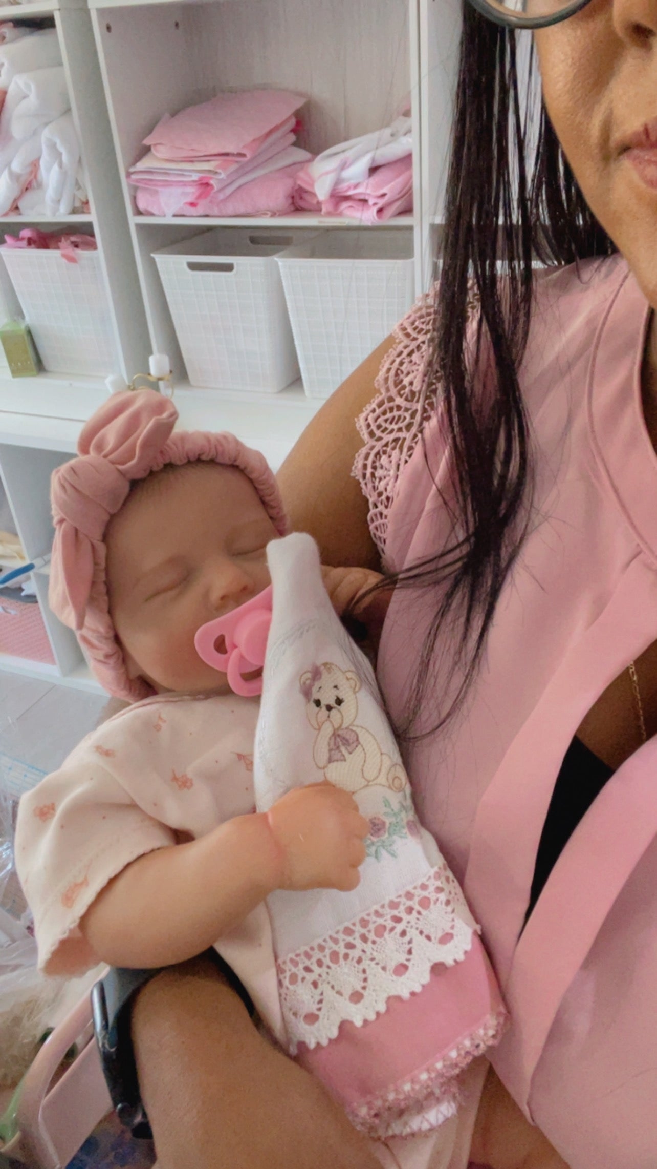 Gift Box Baby Girl Embroidery Classic - Anantara Bear