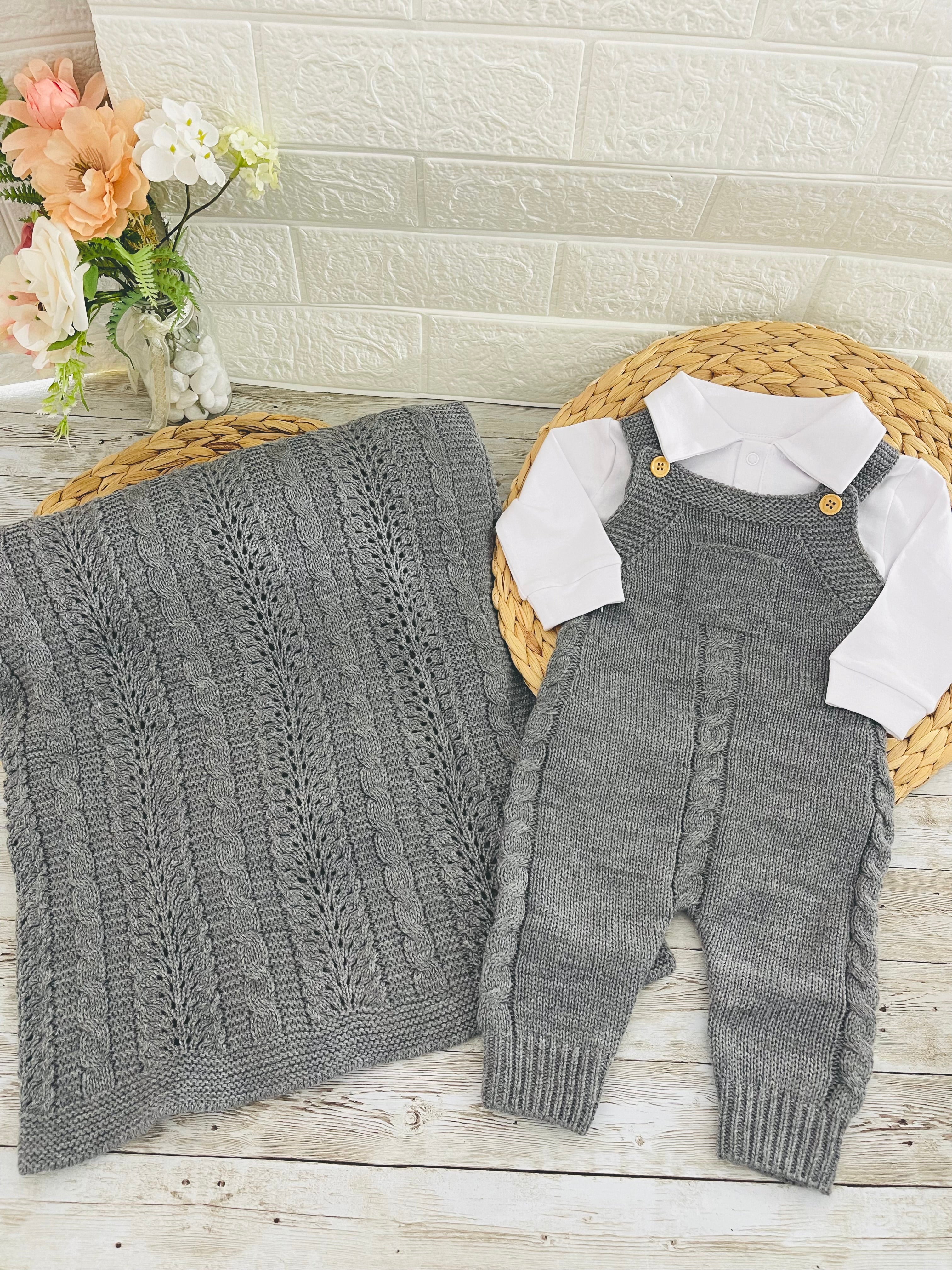 Stone Gray - Knitted Baby Boy Outfit - Front Pocket (0-3 months) 3pcs