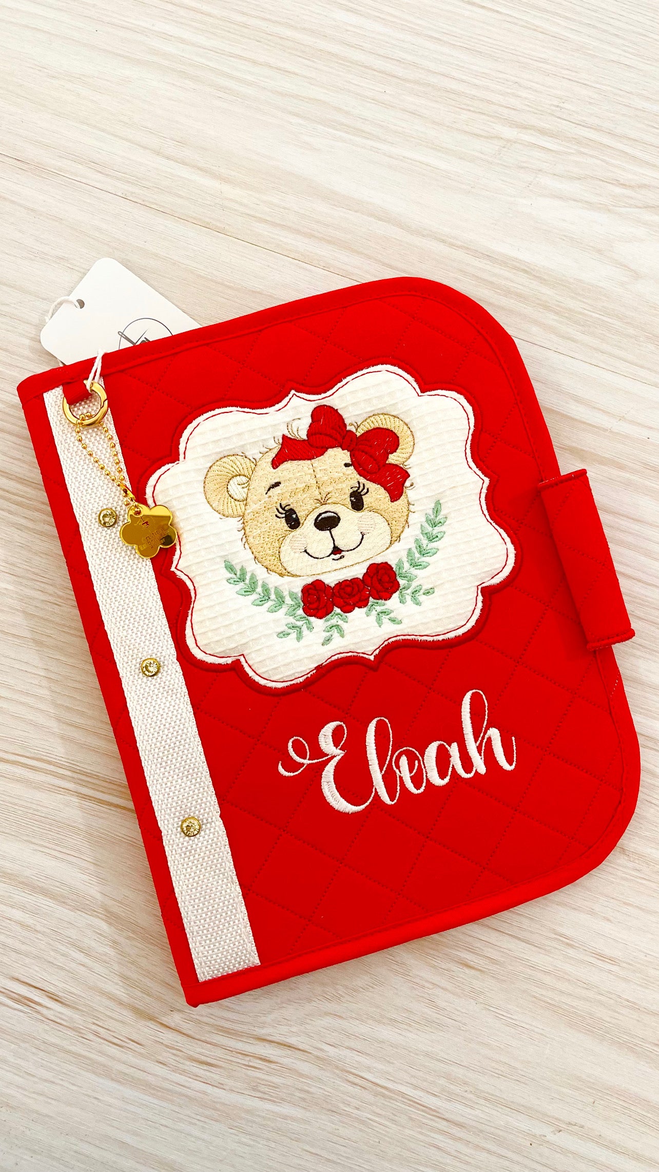 Capa para Caderneta de Vacinação Personalizada / Personalised Embroidered  Vaccination Record Book Cover (Only Order Contact Us)