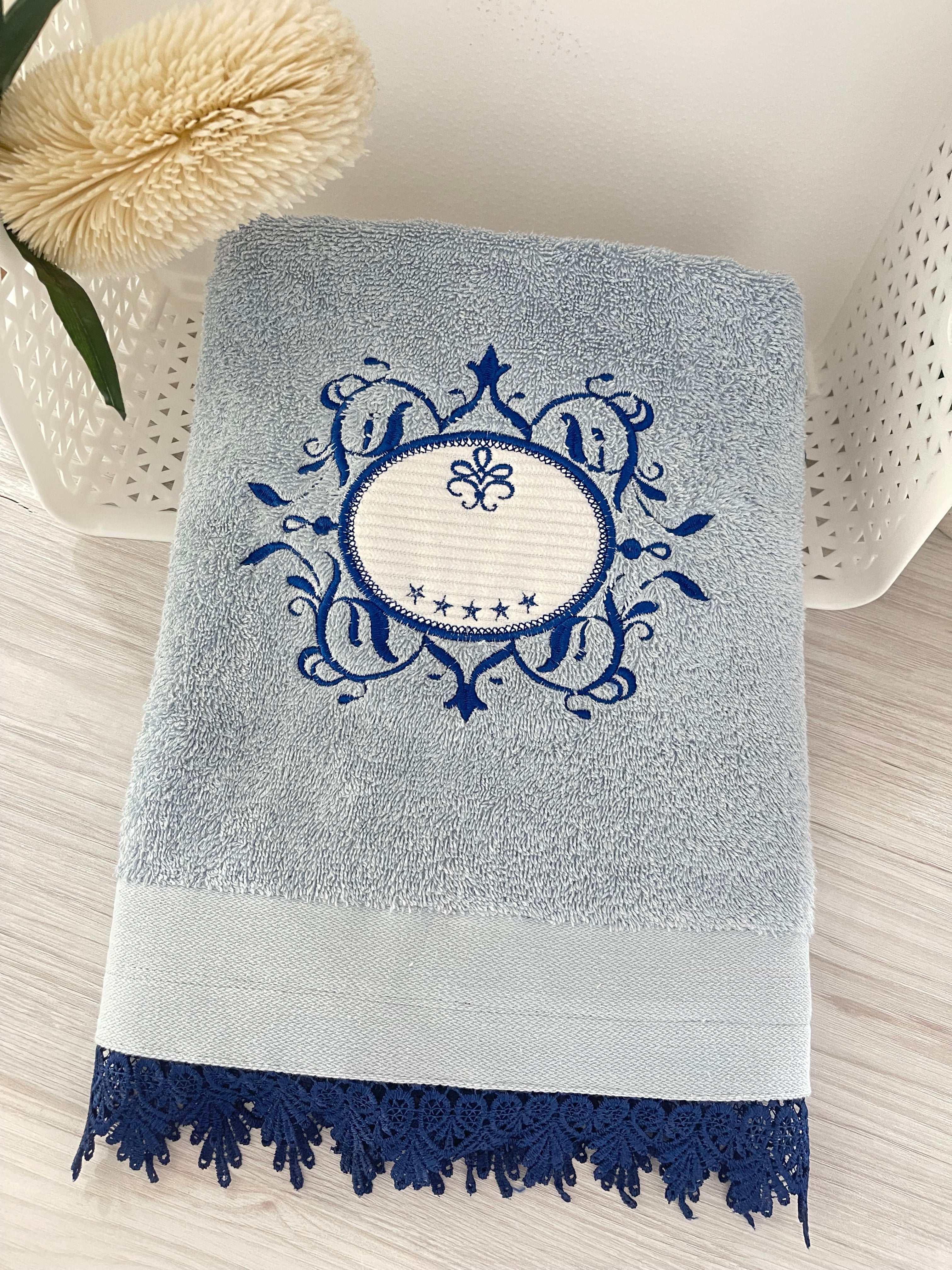 Embroidery Bath Towel Blue