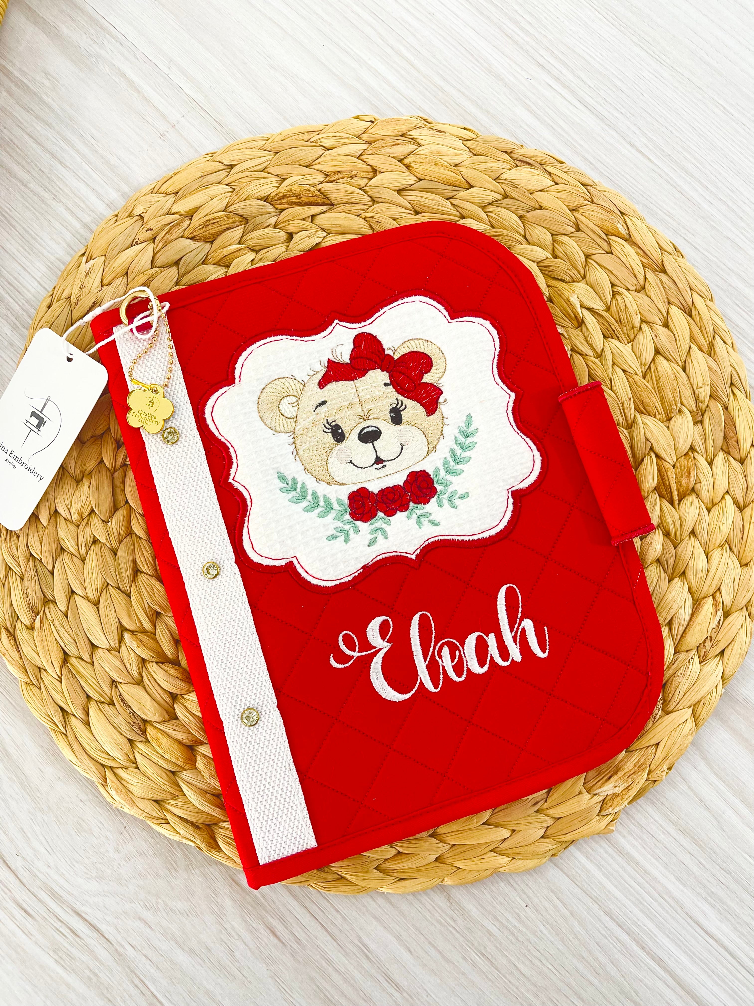 Capa para Caderneta de Vacinação Personalizada / Personalised Embroidered  Vaccination Record Book Cover (Only Order Contact Us)