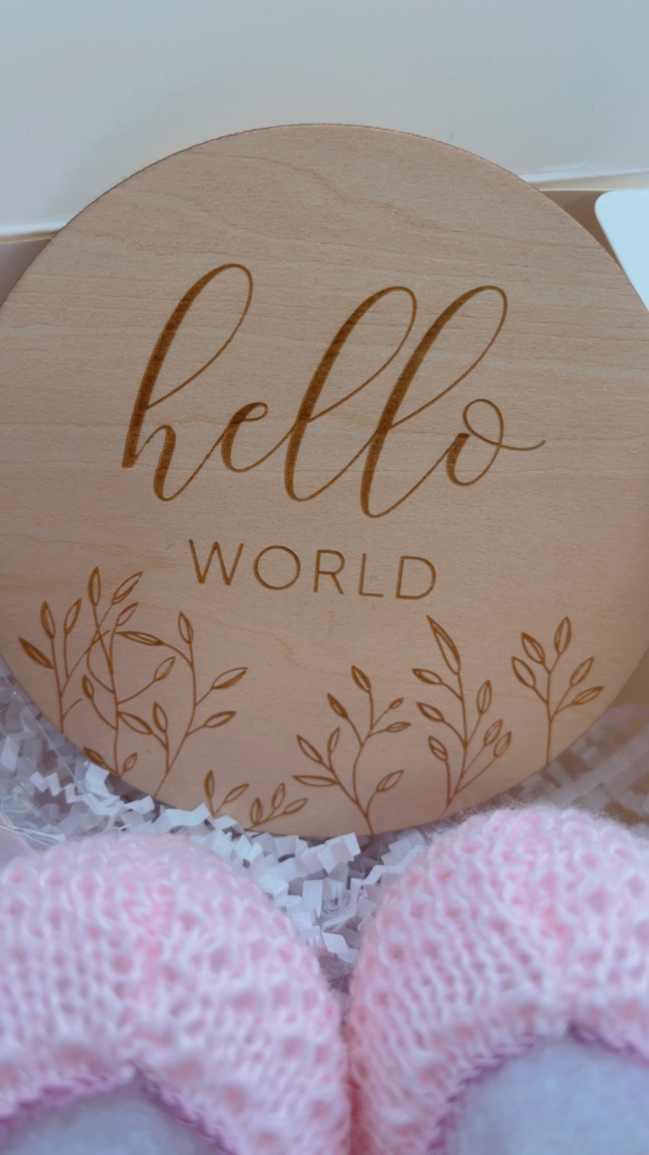 Newborn Baby Gift Box Girl  "Hello World"/ Pink