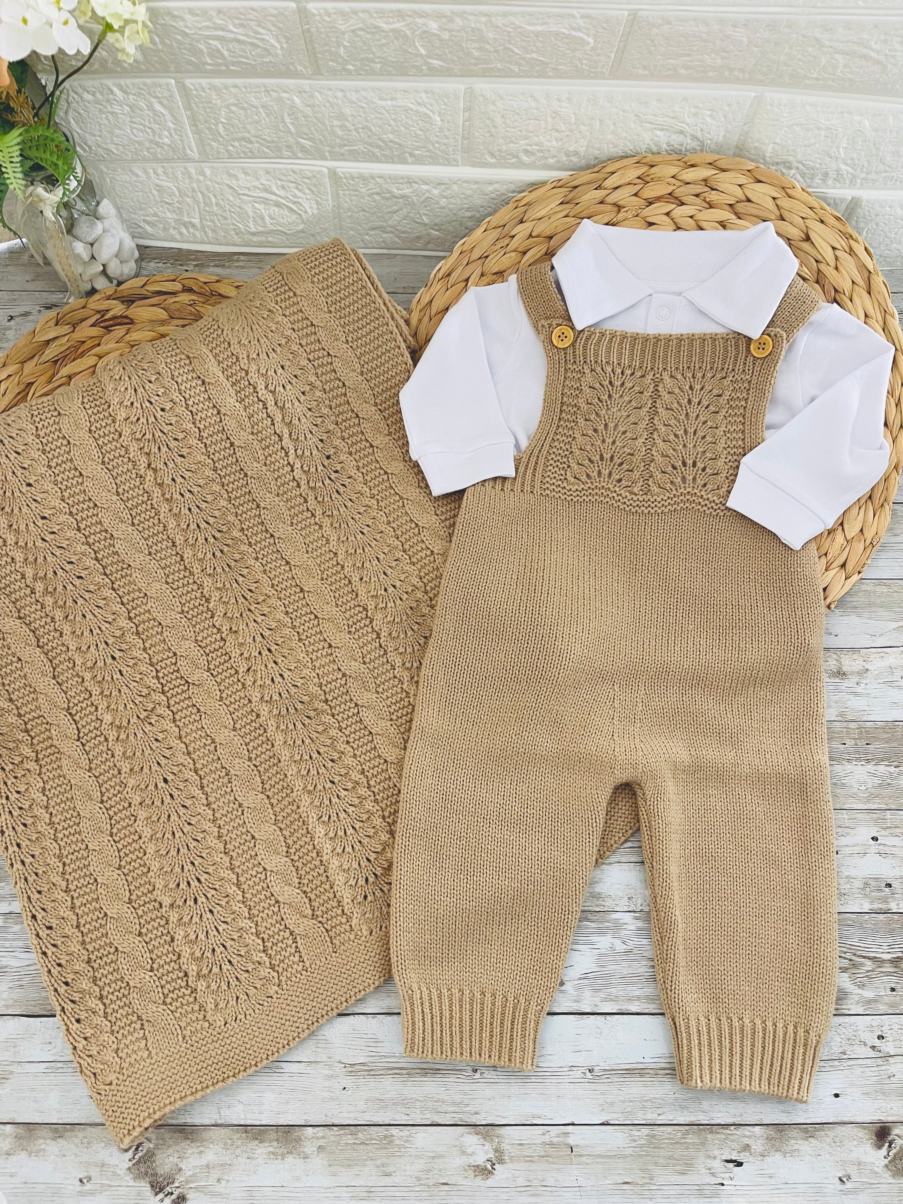 Knitted Baby Coming Home Outfit – 3 Piece Set - Braids (0-3 months)