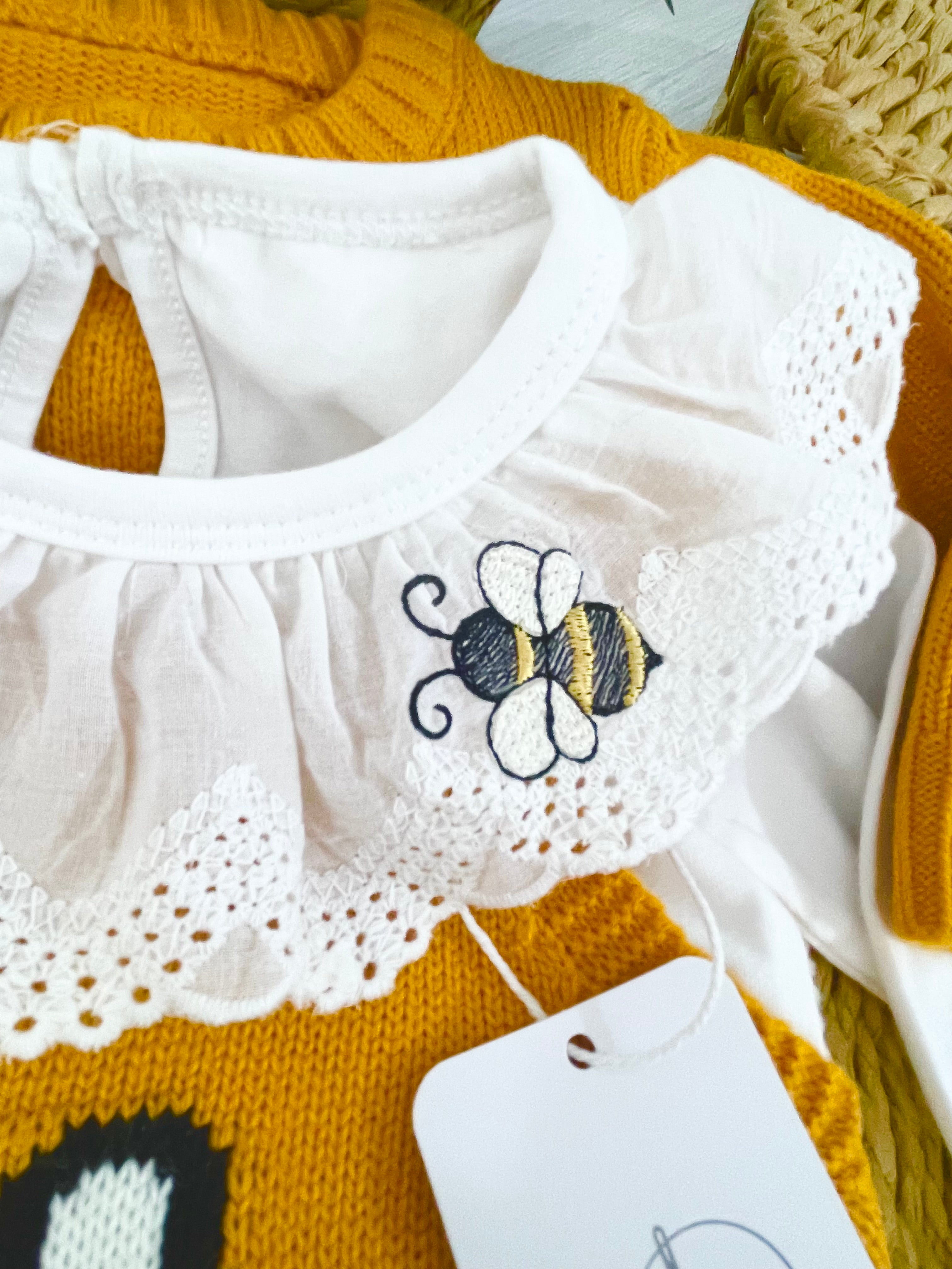 Baby Girl Outfit – Mustard Bee Knit Set 0-3 Months | 6 pcs