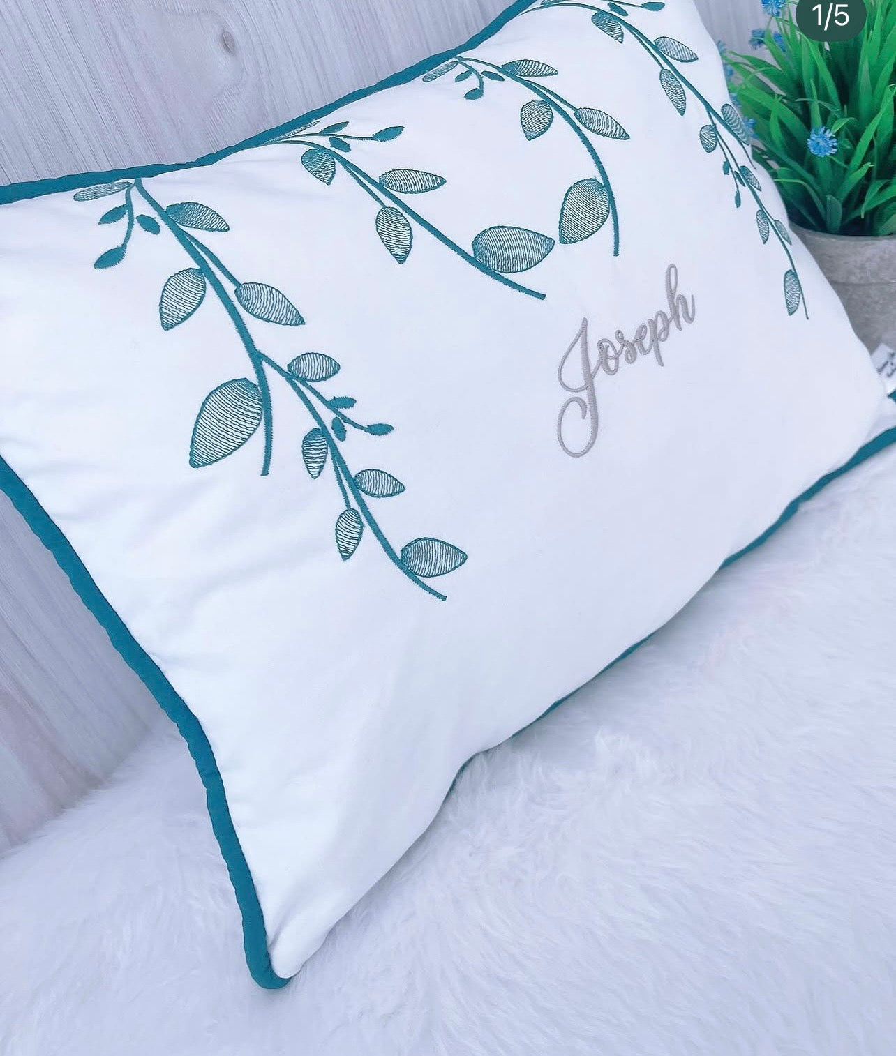 Decoration Cushion Embroidery / Almofada Decorativa Bordada