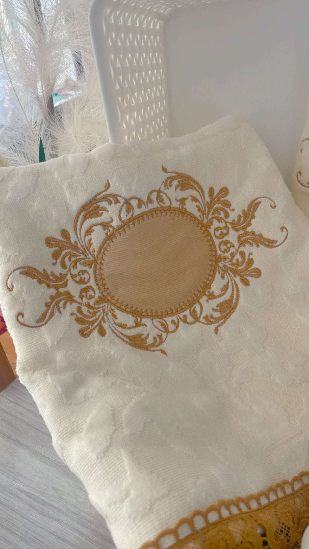 Cream- Embroidery Bath Towels Set 3 pcs