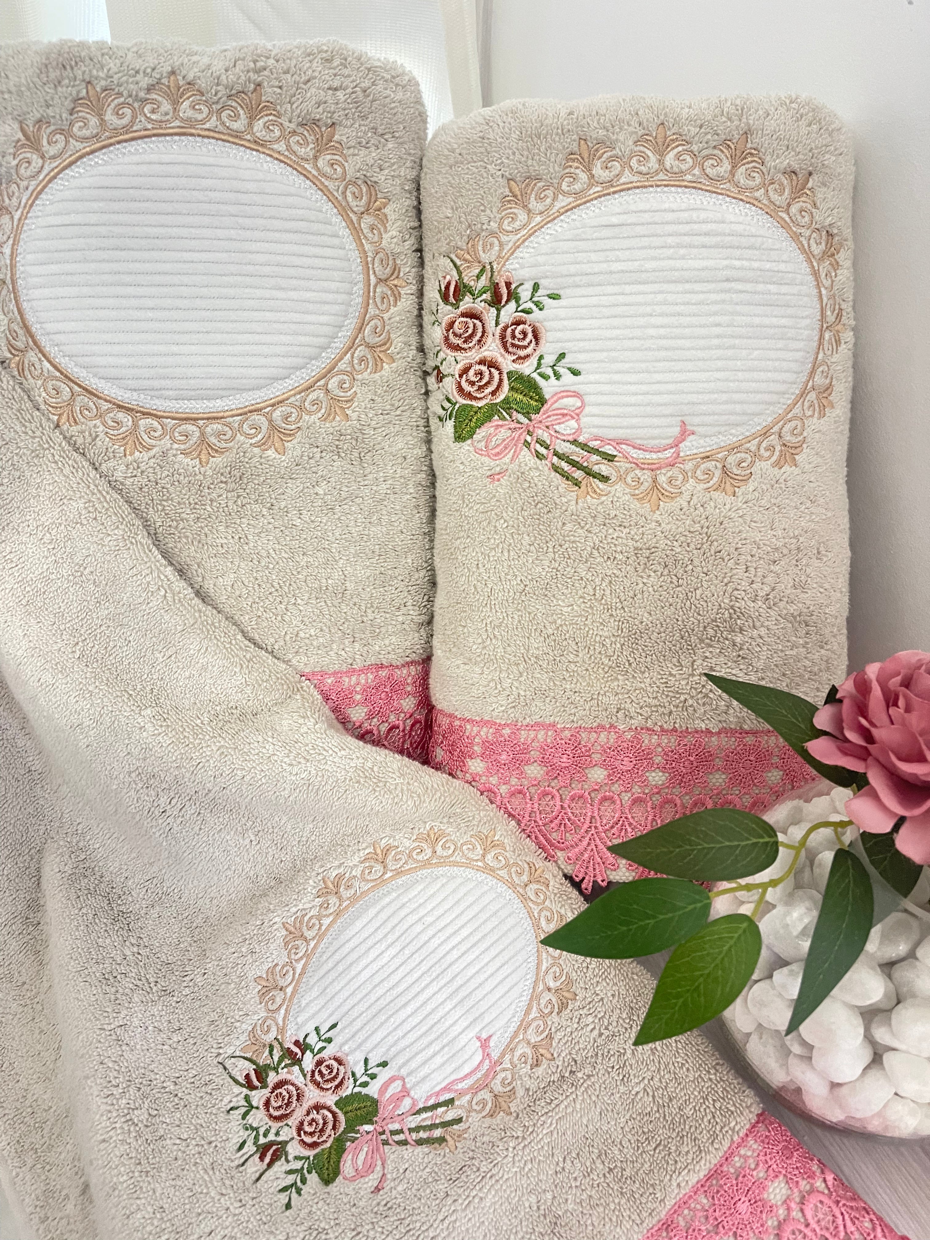Beige and Pink Embroidered Bath Towel Set - 3 pcs