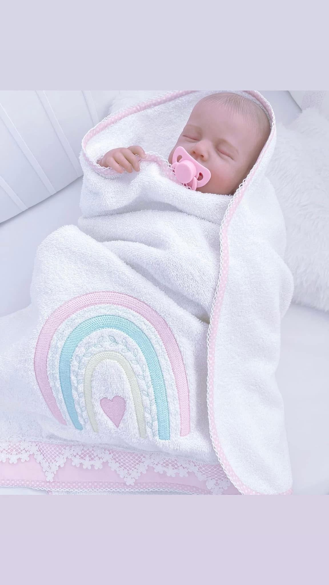 Embroidery Baby Gift Kit Shoulder Cloth/ Burp Cloth/Bath Towel Cloth