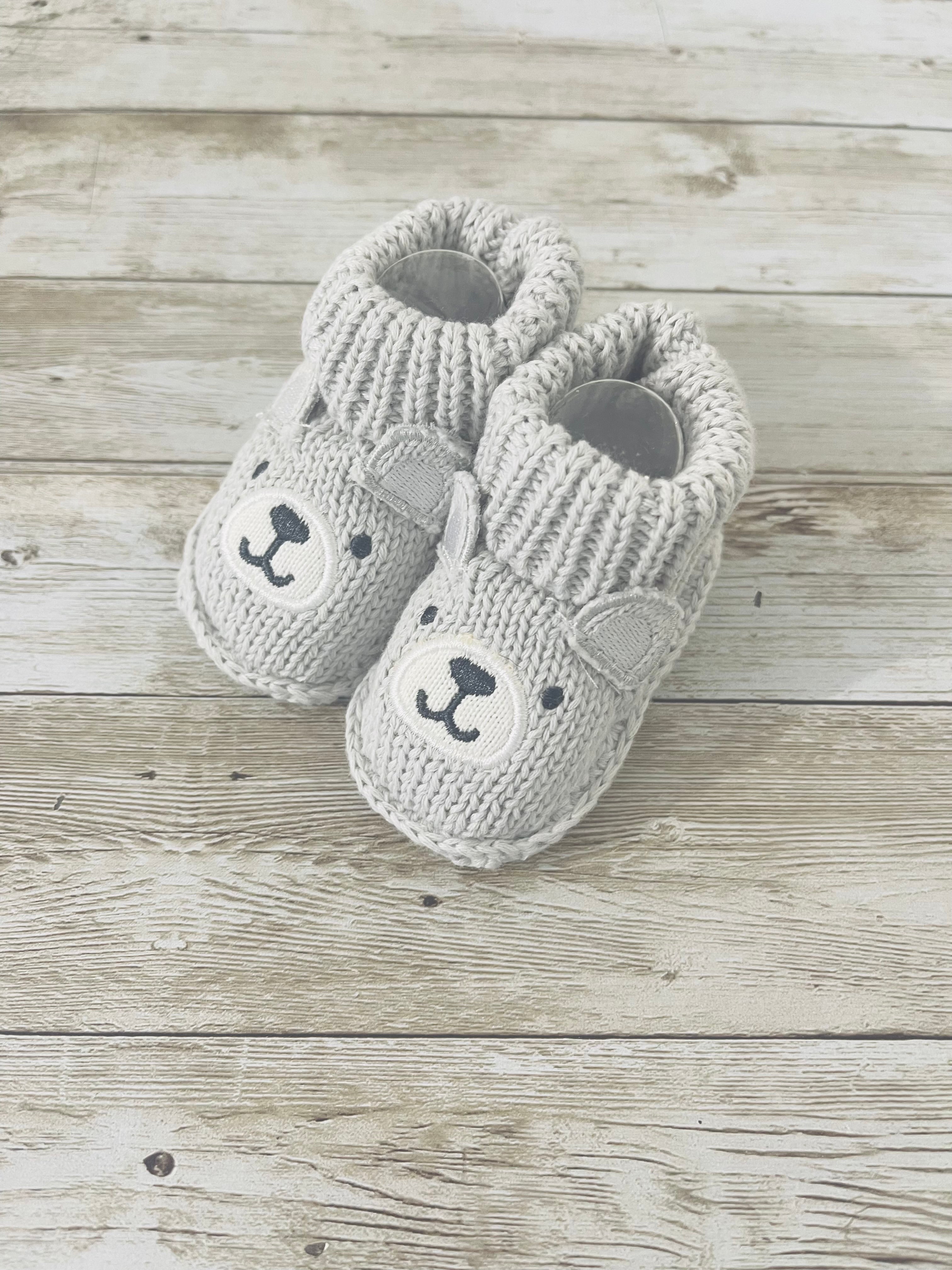 Crochet Booties - Embroidery - Handmade Baby Shoes Teddy Blue/Cream +2 Color Available