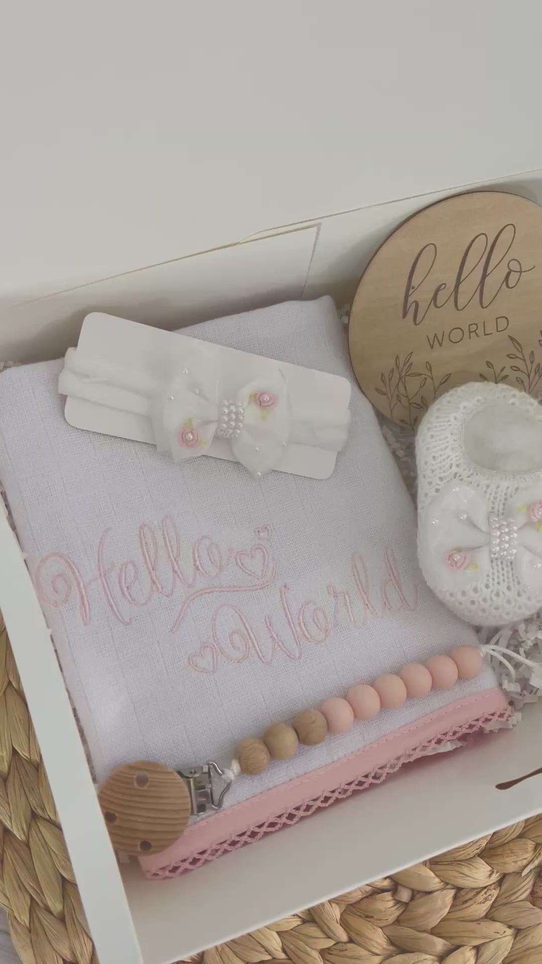 "Hello World" - Essential Gift Box – Baby Girl - Sweet Tulle Bow White/Light Pink
